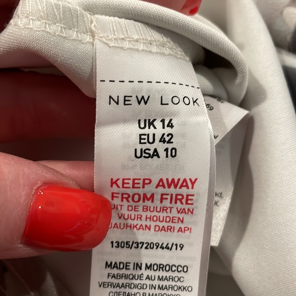 New look floral, sleeveless dress - Picture 8 of 9